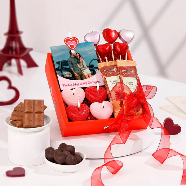 Personalized Sweet Love Moments Valentine's Day Gift Hamper