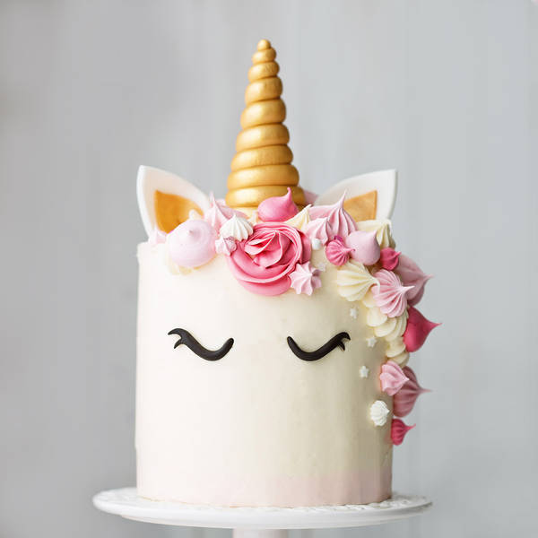 Pink Blossom Unicorn Cake (2.5 Kg)
