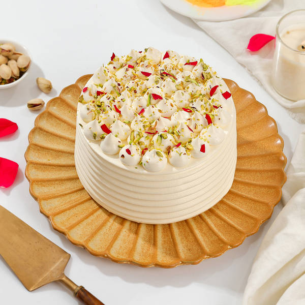 Pistachios Thandai Holi Cake