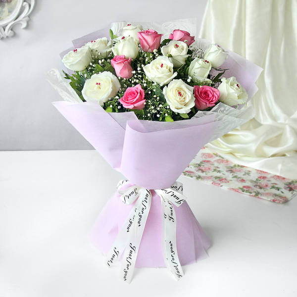 Pretty in White & Pink Bouquet