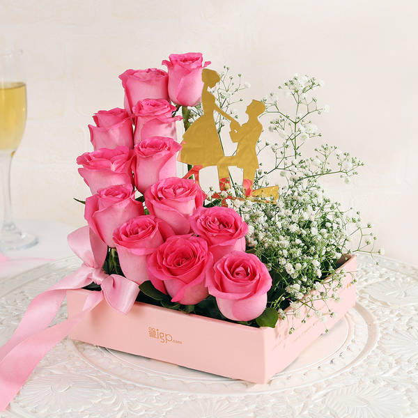 Pretty Pink Soulmate Roses in a Box