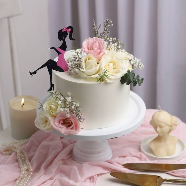 Pure Bloom Bride-To-Be Cake (1 Kg)