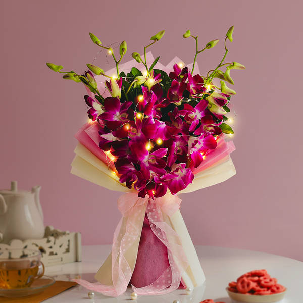 Radiant Orchid Elegance With Lights