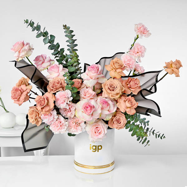 Radiant Roses Charming Arrangement