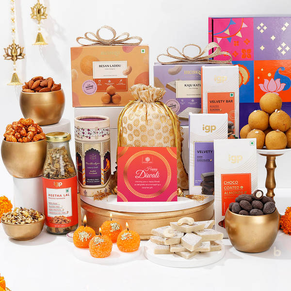 Resplendent Diwali Gourmet Hamper