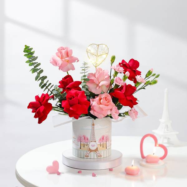 Rosy Romance Arrangement