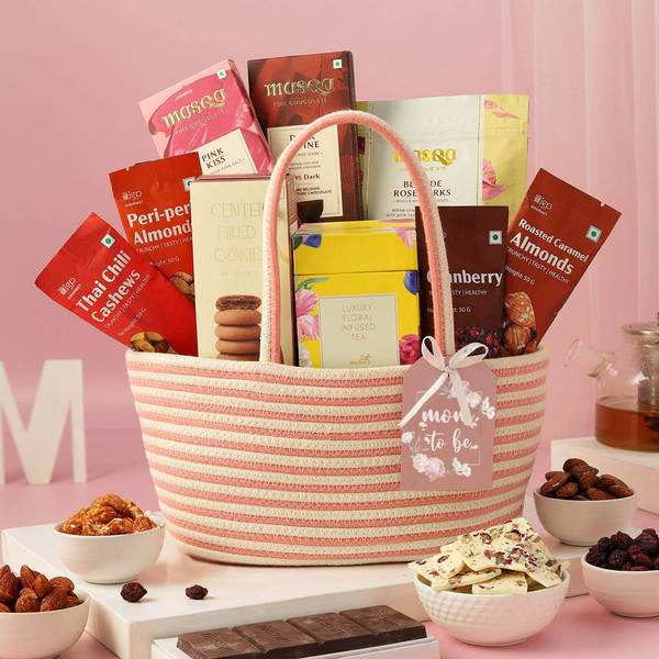 Scrumptious Mom To Be Hamper
