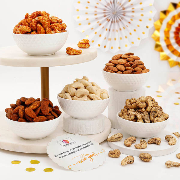 Scrumptious New Year Employee Hamper