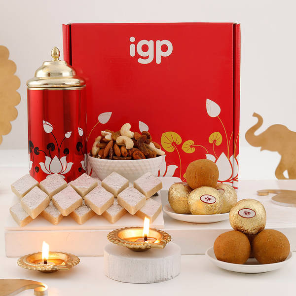 Scrumptious Treats Diwali Hamper