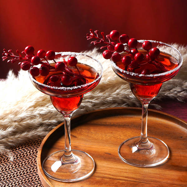 Sleek And Curvy Martini Glass - Set Of 4