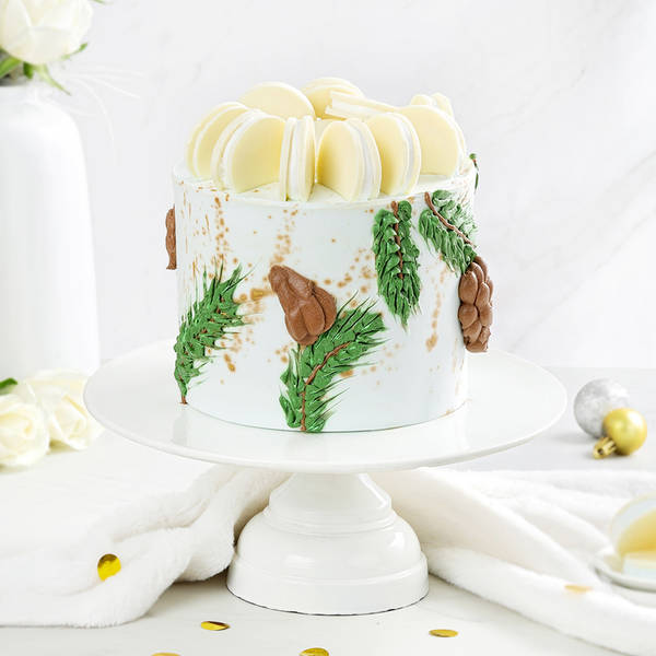 Sparkling Celebration Cream Cake