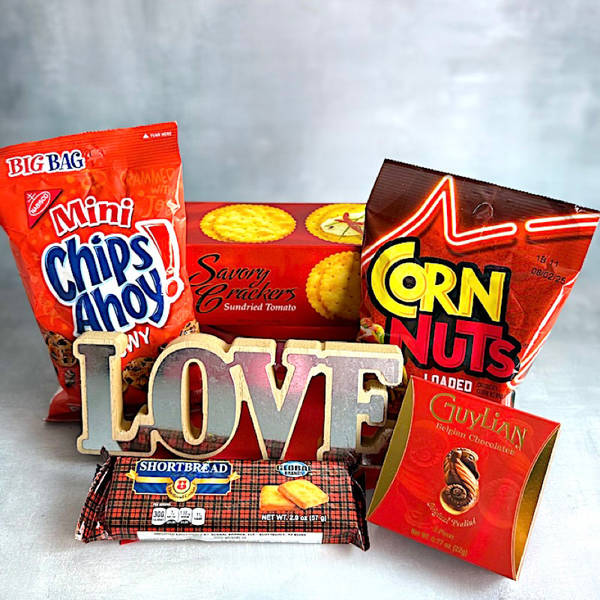 Sweet And Savory Valentine's Day Combo