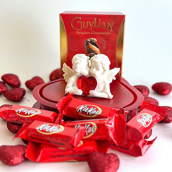 Sweet Moments Valentine's Hamper