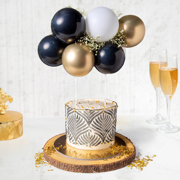 Sweet Surprises Semi-Fondant Cake (1 Kg)