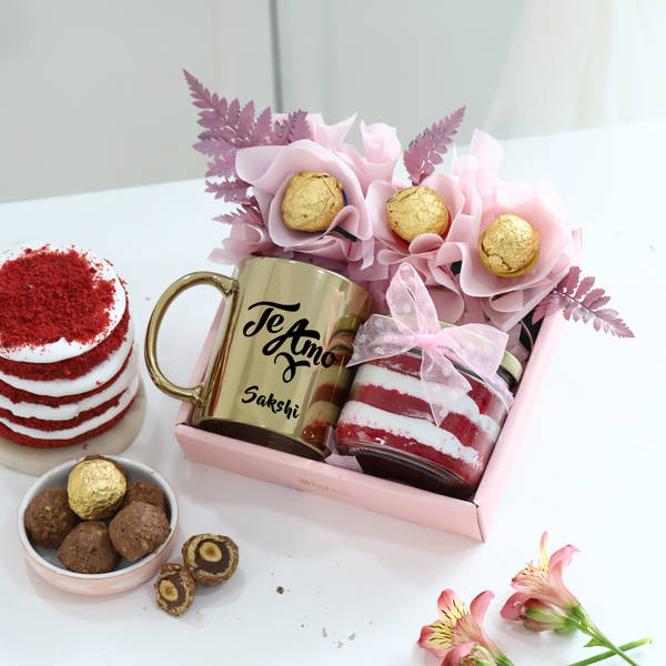 Te Amo Personalized Anniversary Hamper