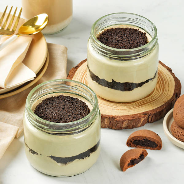 Tiramisu Choco Chip Jar Cake Set Of 2 (190 gm)