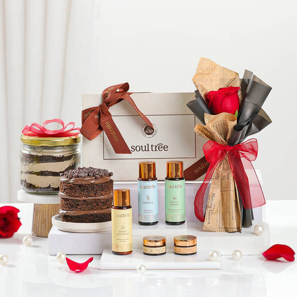 Ultimate Nourishing Radiance Spa & Chocolate Hamper