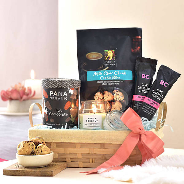 Warm And Wonderful Chocolate Indulgence Hamper